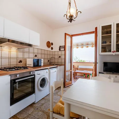 Appartement Trilocale Naldina A *